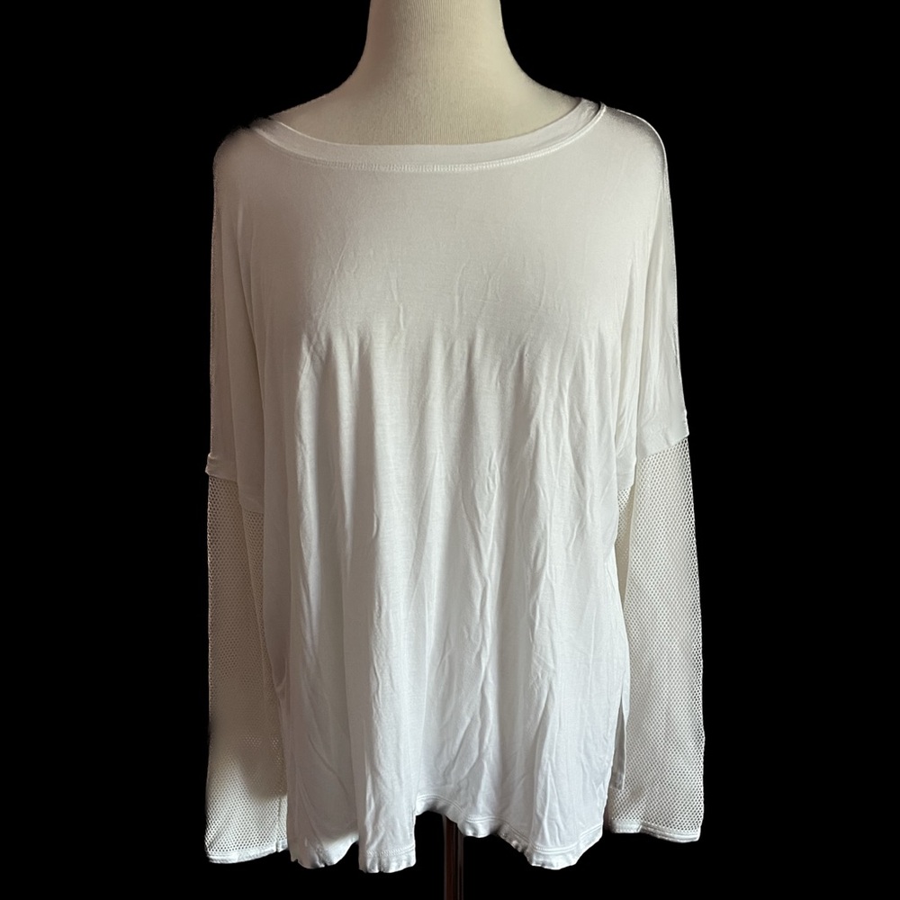 Lorna Jane White Long Sleeve Top